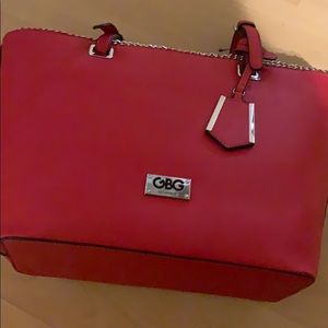 A red purse